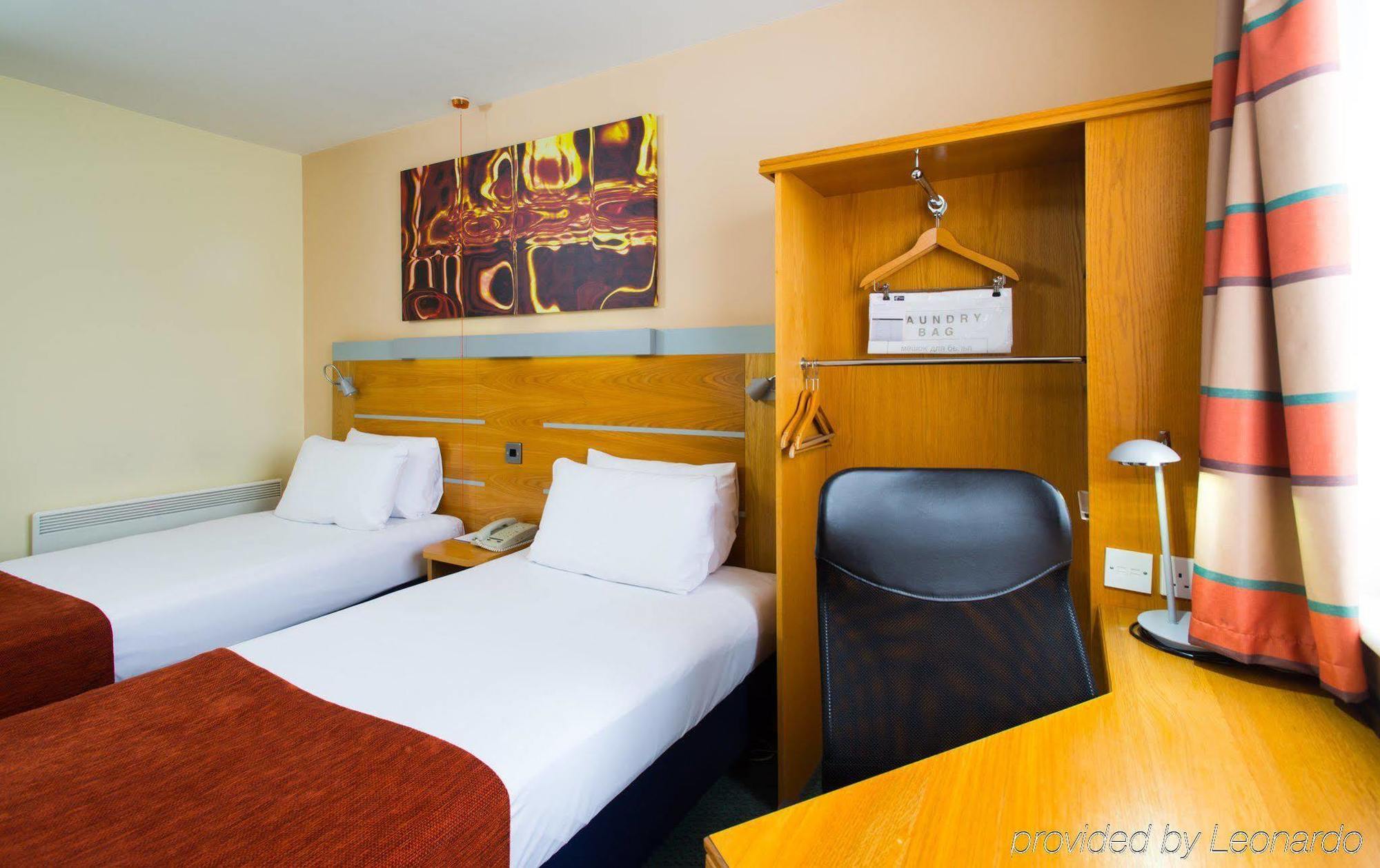 Holiday Inn Express Cardiff Bay By Ihg Luaran gambar